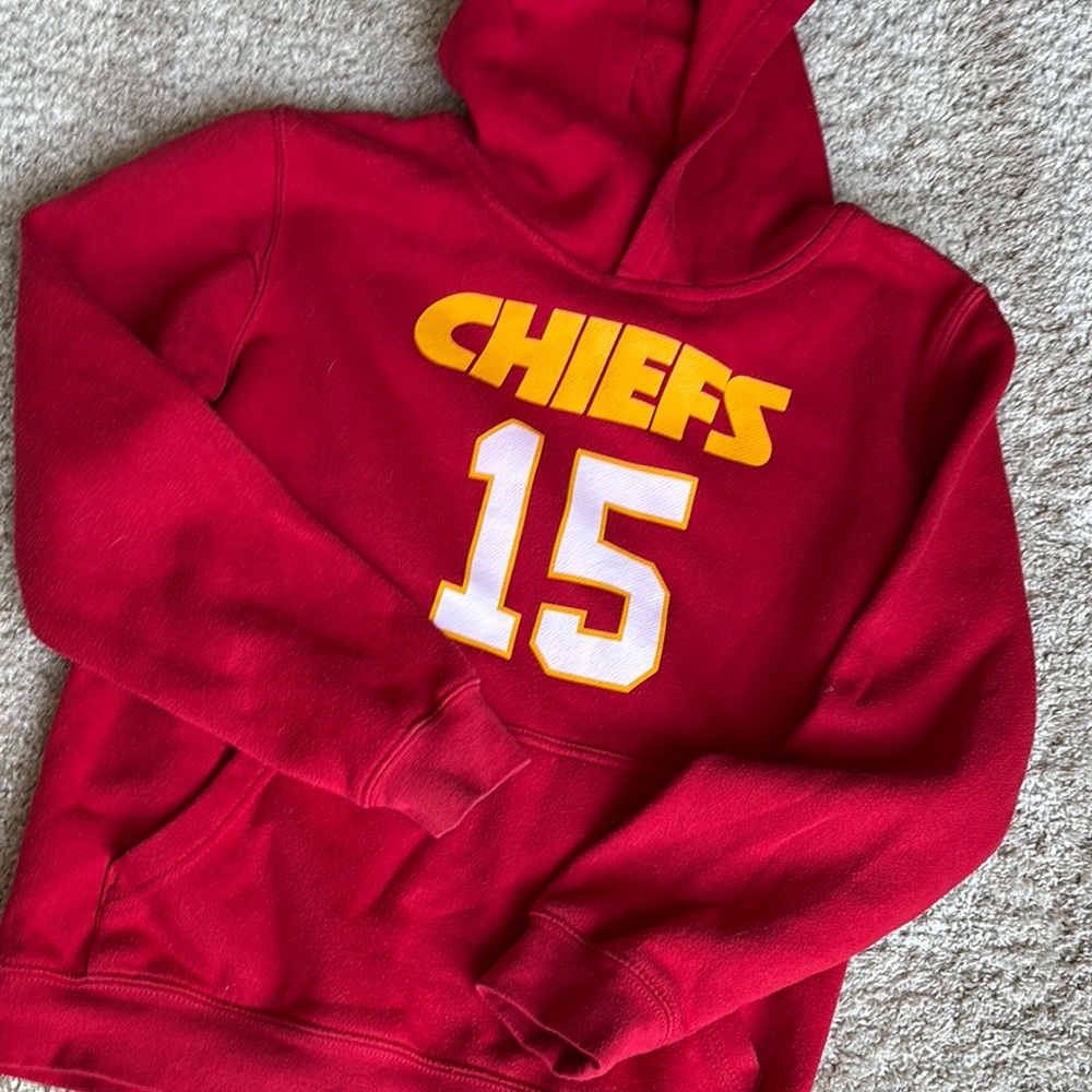 Mahomes Chiefs Hoodie with Number 15